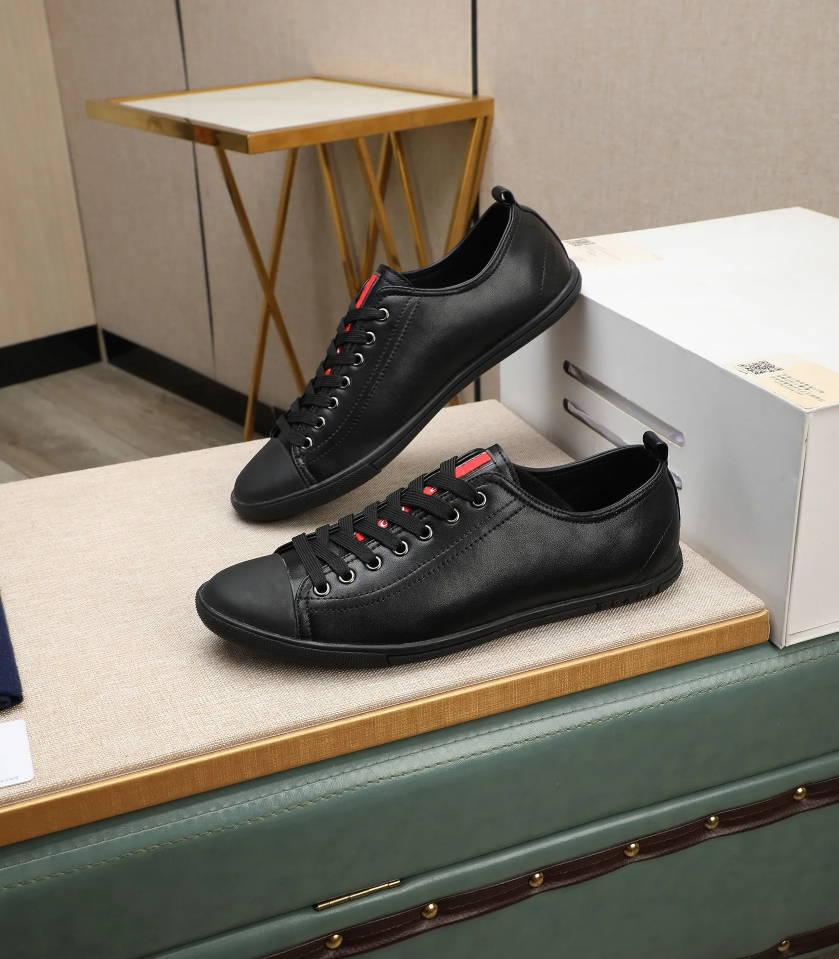Men's men's shoes💰440🌹🌹[PRADA—Prada] 2024 latest model🙈original replica! 👟👟👟The uppers are made of top-notch workmanship from Italy🇮🇹Imported calfskin❗️Genuine leather lining@Suitable for travel, the original version has an enlarged engraved sole, making it suitable for all kinds of travel, showing low-key luxury. Let quality speak for itself. Color: Size: 38-44
